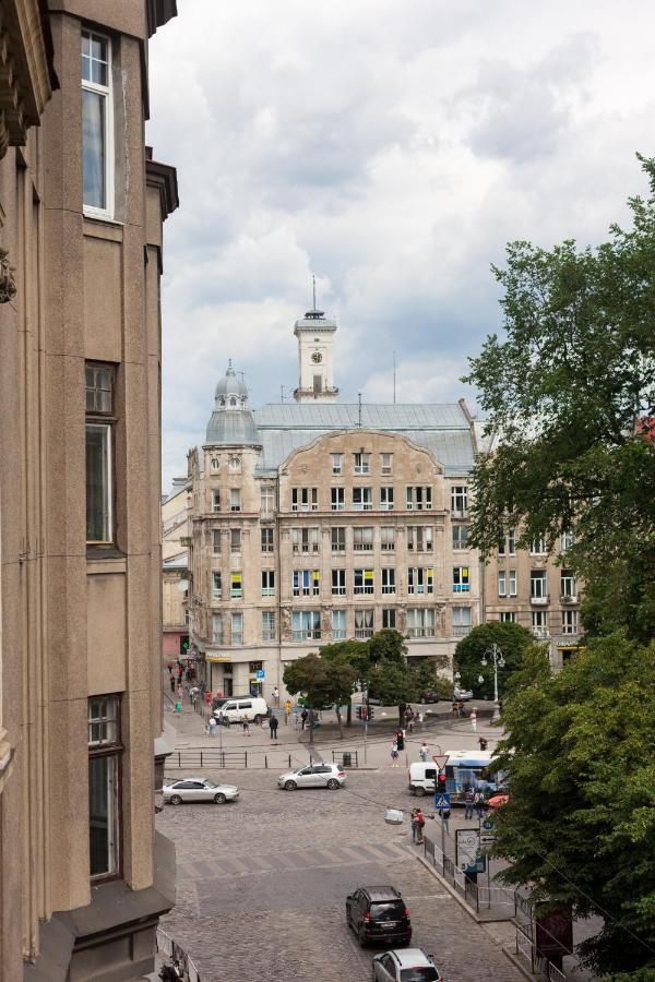 Leogrand Three Bedrooms Vip Apartments On Kniazia Romana 12 Lemberg Exterior foto